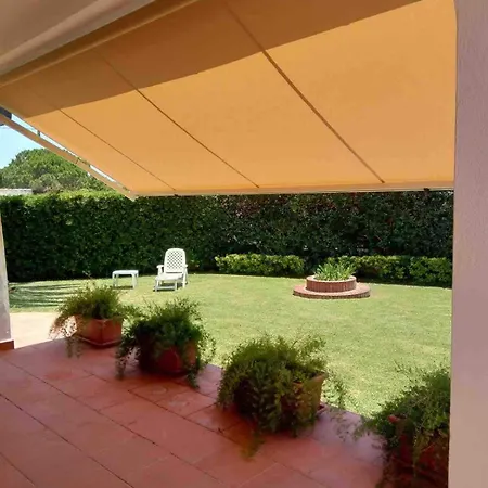 Tatil Evi Le Tre Palme Fontane Bianche