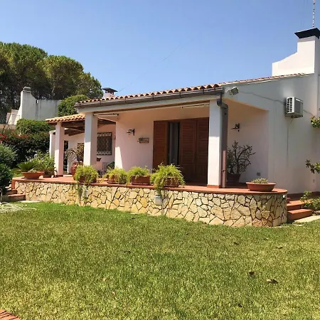 Tatil Evi Le Tre Palme Fontane Bianche